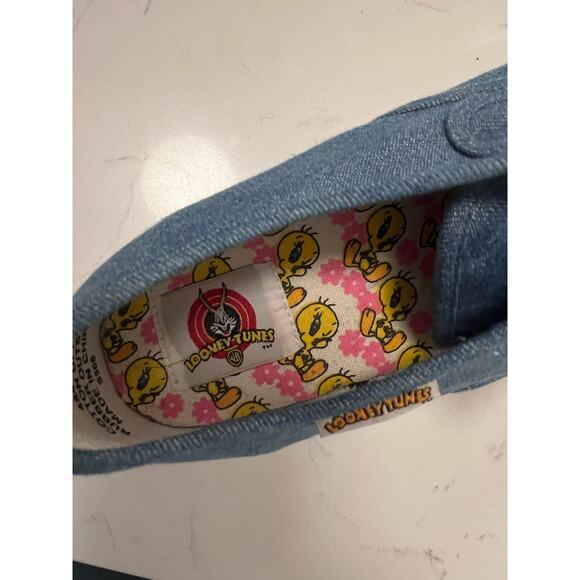 Vintage 90s Looney Tunes Tweety Bird Blue Velcro slip on flat shoes - Picture 13 of 15